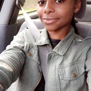 Meet your Posher, Jasmine